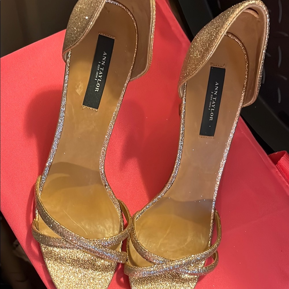 Ann Taylor Sparkling Gold Women's Heels